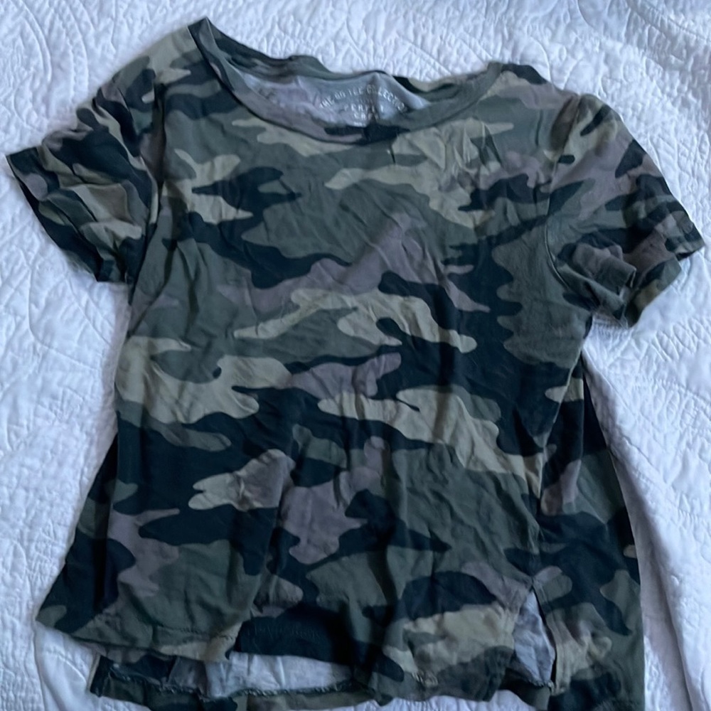 camo crop top